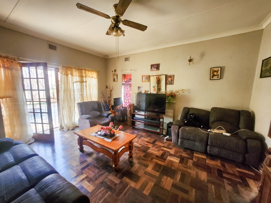 3 Bedroom Property for Sale in Songloed North West